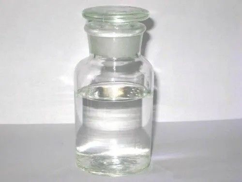 425 °C Otomatik Çıkış Sıcağı ve Moleküler Ağırlığı 131.39 G/mol C2HCl3 Endüstriyel